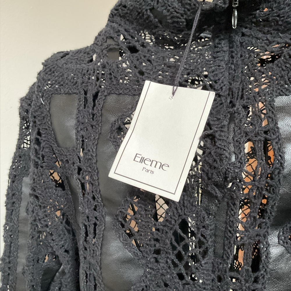 Elleme Paris Elegant Black Lace Women's Top - Picture 3 of 6